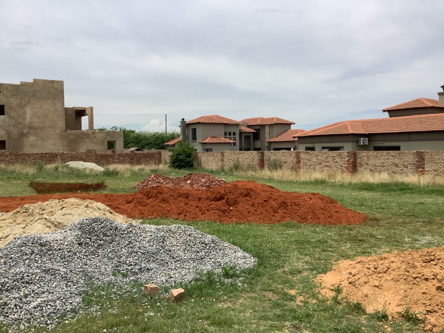 0 Bedroom Property for Sale in Tuscany Ridge North West